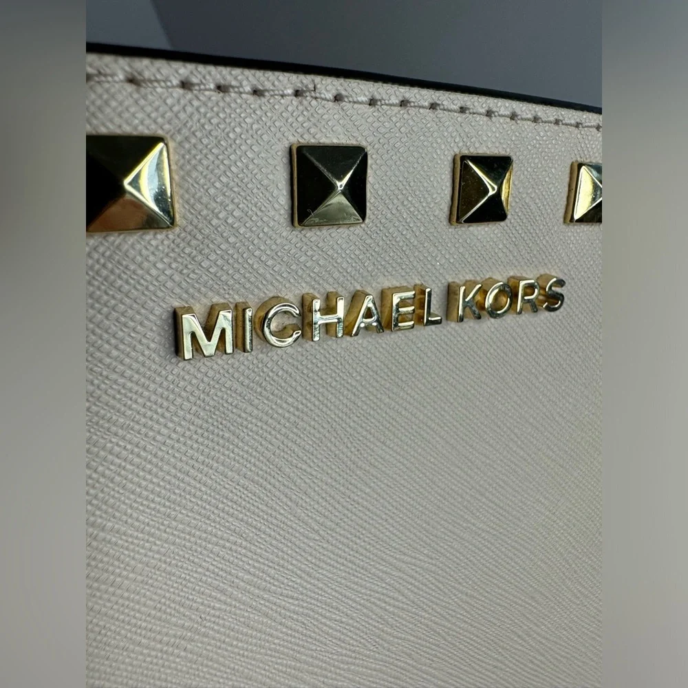 #221 Michael Michael Kors Selma Studded Medium Saffiano Leather Crossbody Bag